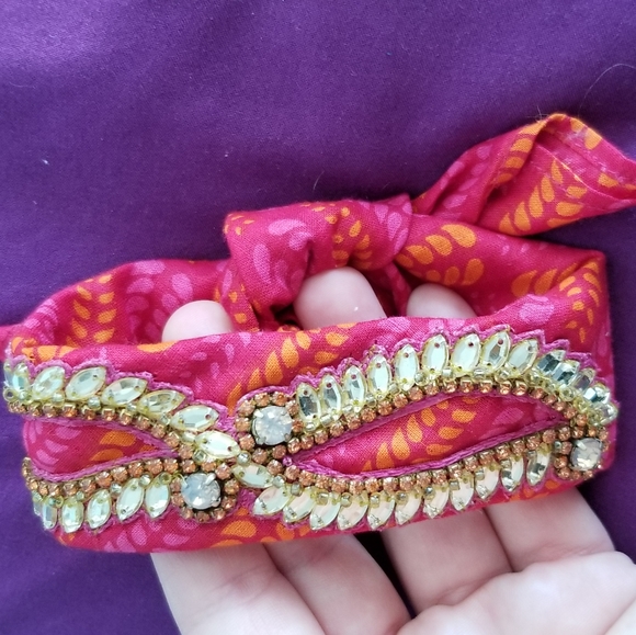 Bracelets - Picture 3 of 4